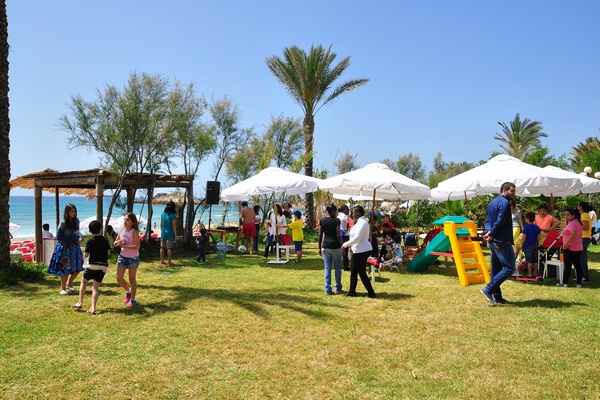 Edde Sands Easter Sunday